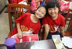 如何為小學(xué)生在廈門(mén)選擇藝術(shù)夏令營(yíng)？