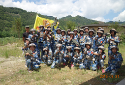 2016年暑假為孩子選擇軍事夏令營(yíng)最合適