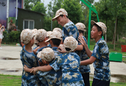 2017廈門(mén)軍事夏令營(yíng)等你來(lái)挑戰(zhàn)！