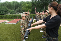 孩子參加廈門(mén)特種兵夏令營(yíng)安全嗎？