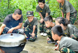 西安軍事化夏令營多少錢？6-35天報(bào)價(jià)一覽！