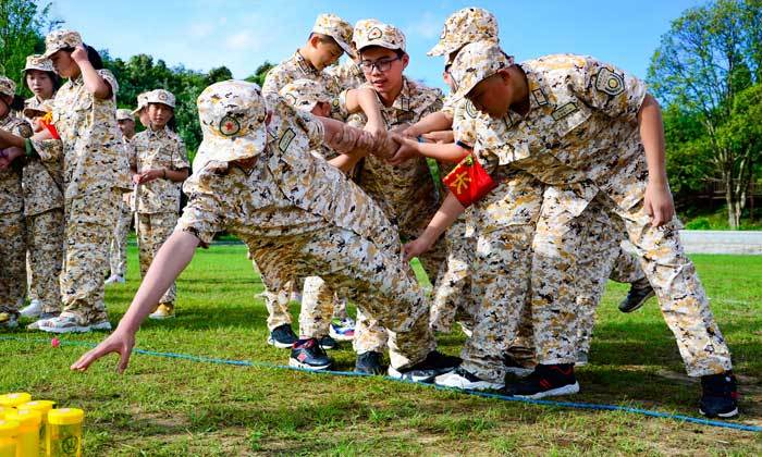 西安軍事夏令營課程