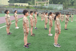 重慶小學(xué)生軍事夏令營(yíng)活動(dòng)項(xiàng)目有哪些？口碑機(jī)構(gòu)推薦