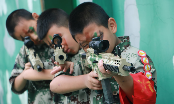 14天小學(xué)生軍事夏令營學(xué)費多少