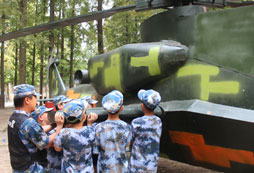 孩子多少歲可以去參加夏令營？