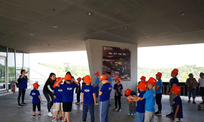 小學(xué)生夏令營(yíng)怎么樣