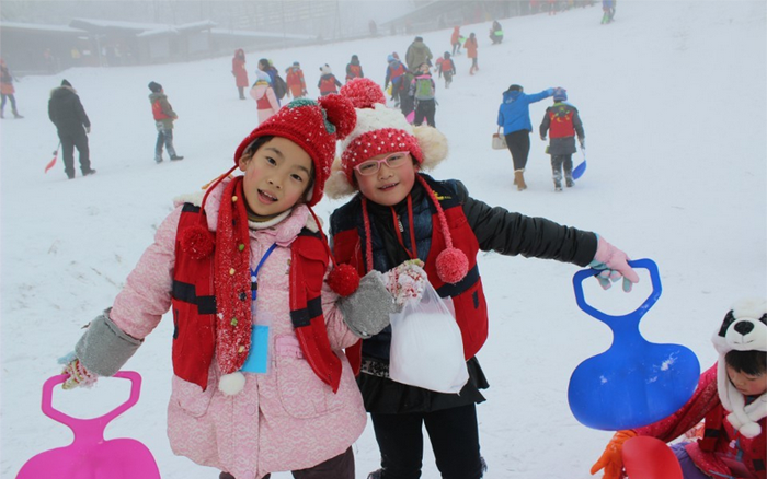 西北滑雪冬令營，滿足孩子對雪的熱愛！