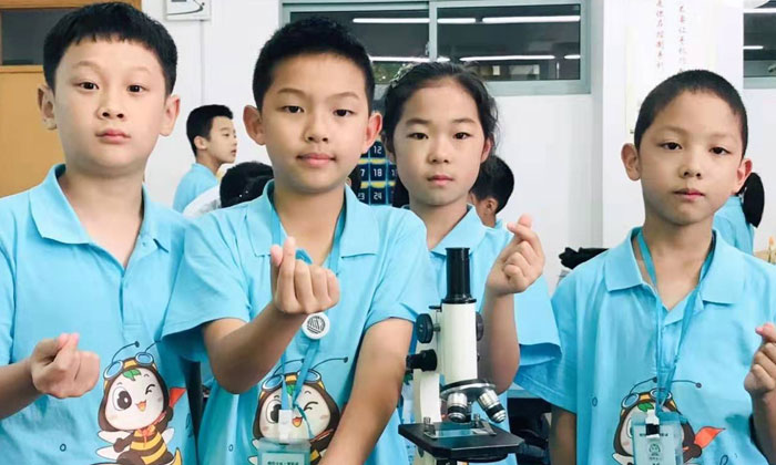 西昌科學夏令營讓孩子了解科技發(fā)展的腳步！.jpg