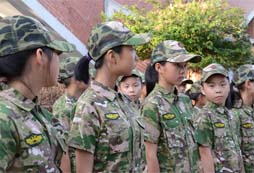 暑假參加西南軍事夏令營(yíng)需要注意的問(wèn)題有哪些