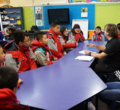 帶孩子們放松對英語的戒慎恐懼