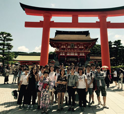 日本夏令營的每一步都走在開花的路上