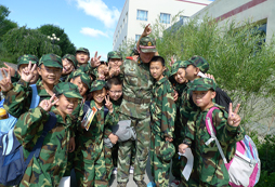 新疆夏令營是如何訓練孩子的？