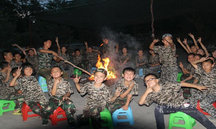 新疆軍事夏令營