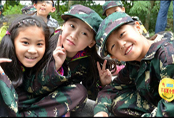 參加新疆軍事夏令營開啟孩子的脫變之旅