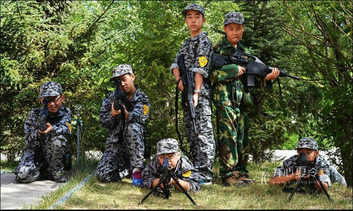 2017新疆少年軍事夏令營