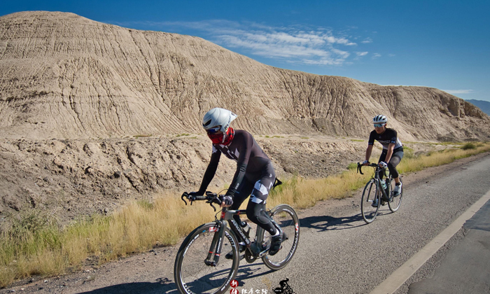 新疆夏令營哪個好