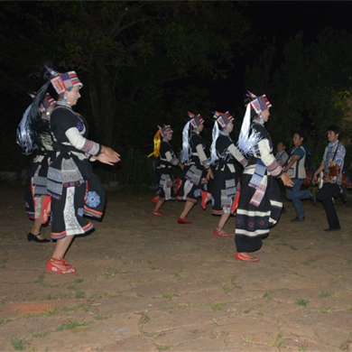 西雙版納軍事夏令營(yíng)讓學(xué)生再次感受長(zhǎng)征精神