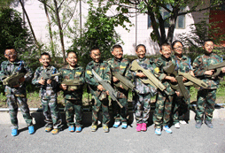 天山小戰(zhàn)士軍事夏令營如何保障孩子安全？