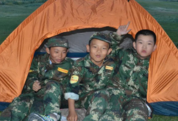新疆軍事夏令營(yíng)的安全有保障嗎？