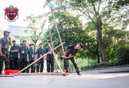 學(xué)員自己動(dòng)手