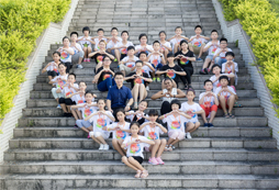 參加暑期口才夏令營全面提高孩子的口頭表達能力
