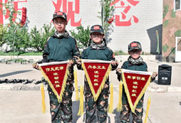 ”新兵“體驗(yàn)就來向前看特訓(xùn)營！