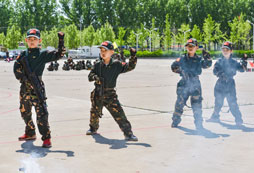 參加向前看軍事特訓(xùn)營需要帶那些物品呢？