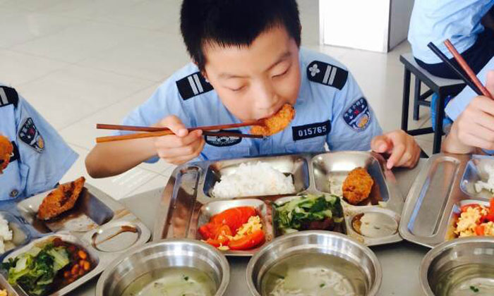 美食