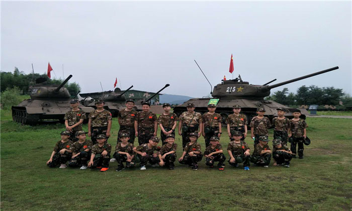 揚(yáng)州軍事夏令營(yíng)多少錢