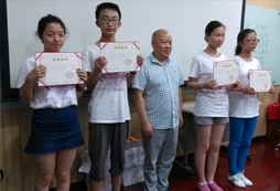名校勵(lì)志夏令營適合多大的孩子參加