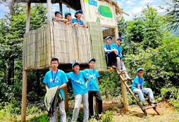陽(yáng)光少年派木屋夏令營(yíng)幫助孩子快速成長(zhǎng)