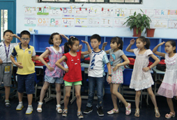 <strong>中小學(xué)生英語夏令營奉獻(xiàn)最快樂的英語口語學(xué)習(xí)</strong>