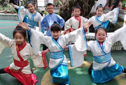 藝術(shù)夏令營提升青少年情操和素養(yǎng)