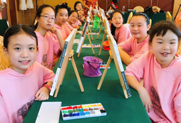 兒童參加美術(shù)夏令營的好處和優(yōu)點有哪些？