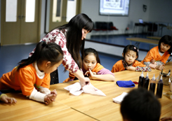 參加少兒藝術夏令營培養(yǎng)孩子的舞蹈能力