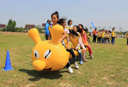 參加藝術夏令營幫助孩子培養(yǎng)良好品質(zhì)