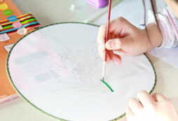 假期開始讓孩子參加各種夏令營(yíng)活動(dòng)有什么收獲？