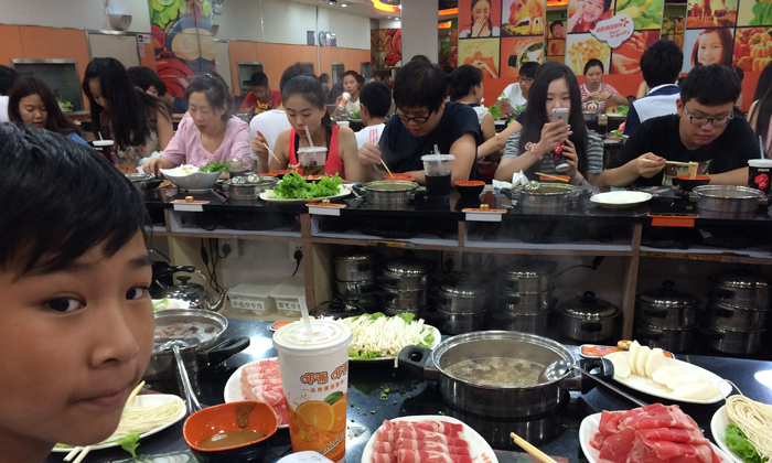 優(yōu)肯國(guó)際游學(xué)美食火鍋