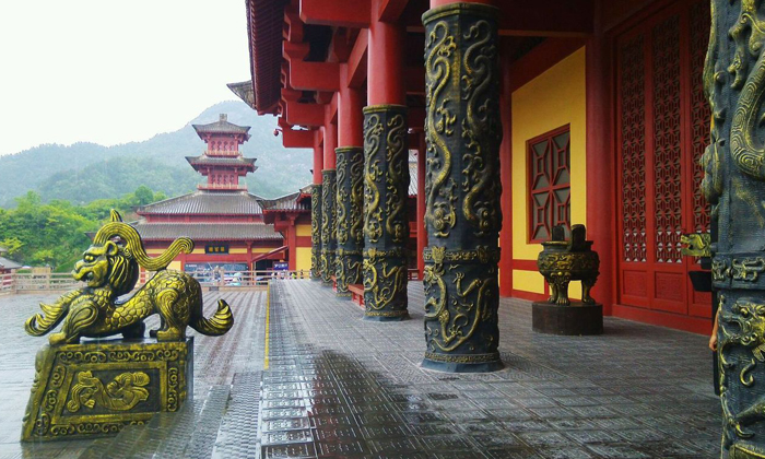 體驗(yàn)類(lèi)夏令營(yíng)
