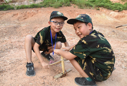 學(xué)習(xí)野外生存技能