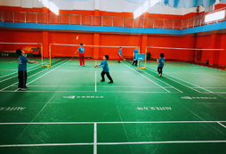 多大的孩子適合參加青少年羽毛球夏令營？