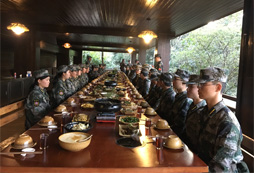 云南中小學(xué)生暑假軍事夏令營(yíng)多少錢？