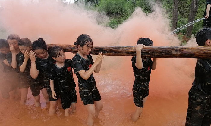 云南軍事夏令營多少錢