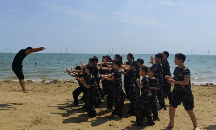 張家口軍事夏令營(yíng)活動(dòng)哪些好