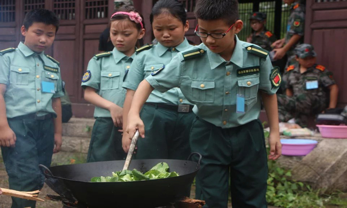 6、埋鍋造飯.jpg