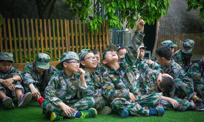 參加浙江青少年軍事夏令營的意義是什么.jpg