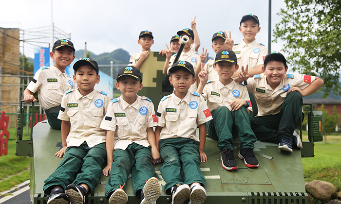浙江好口碑軍事夏令營(yíng)
