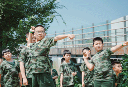 參加2024浙江軍事夏令營給孩子珍貴的回憶！