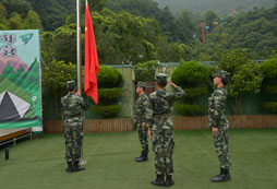 浙江軍事夏令營為什么受到孩子喜歡？