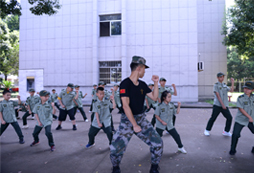 浙江軍訓(xùn)夏令營(yíng)哪家好，正規(guī)機(jī)構(gòu)一覽